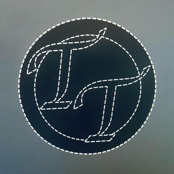 Meet your Posher, Suze - Picture 2 of 2